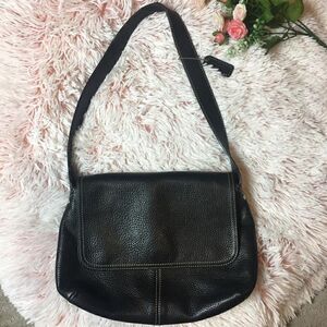 Black Bandolino Purse  
